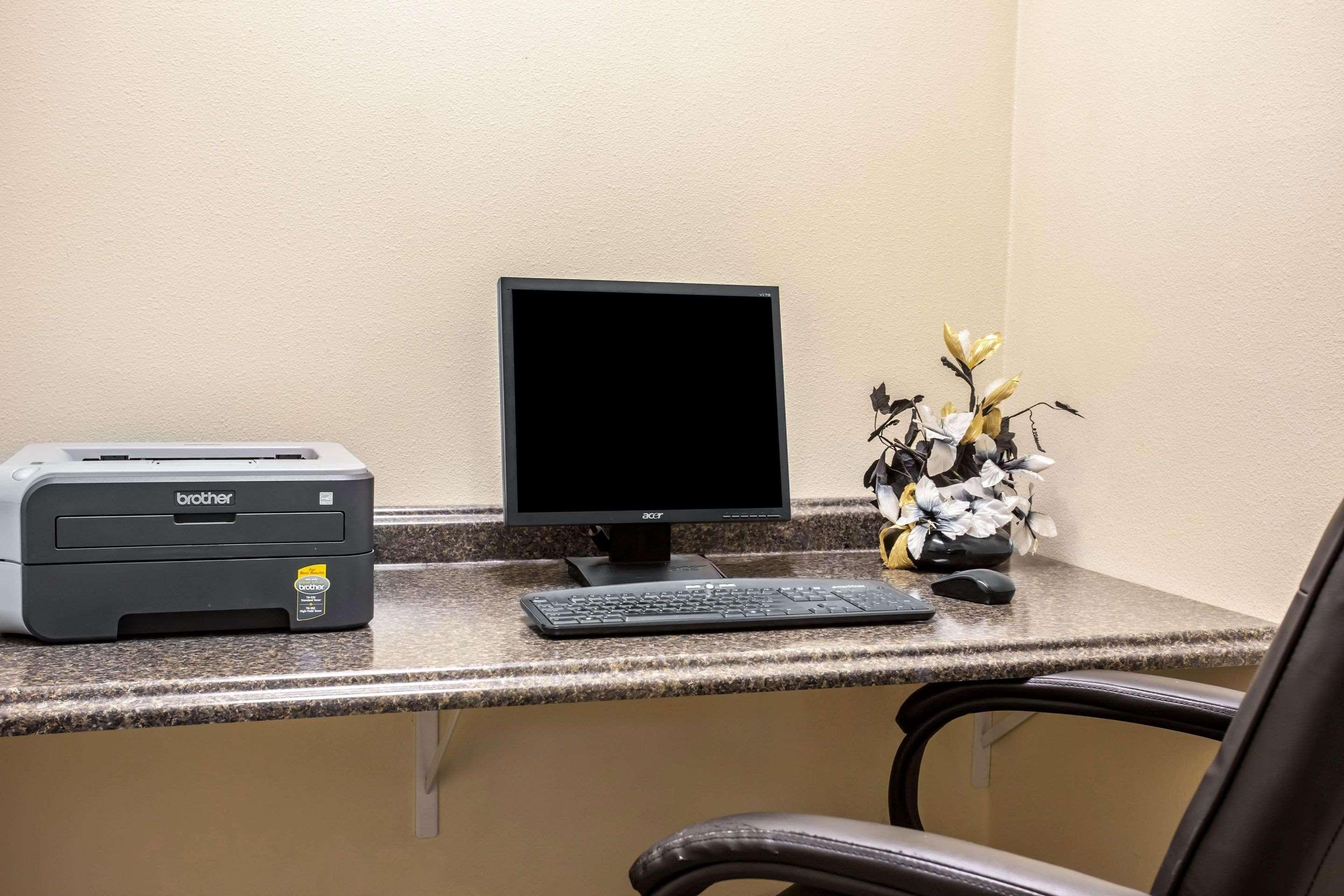 Quality Inn & Suites Federal Way - Seattle Экстерьер фото